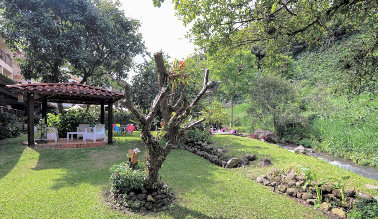Hotel Valle Del Rio Boquete Exterior photo